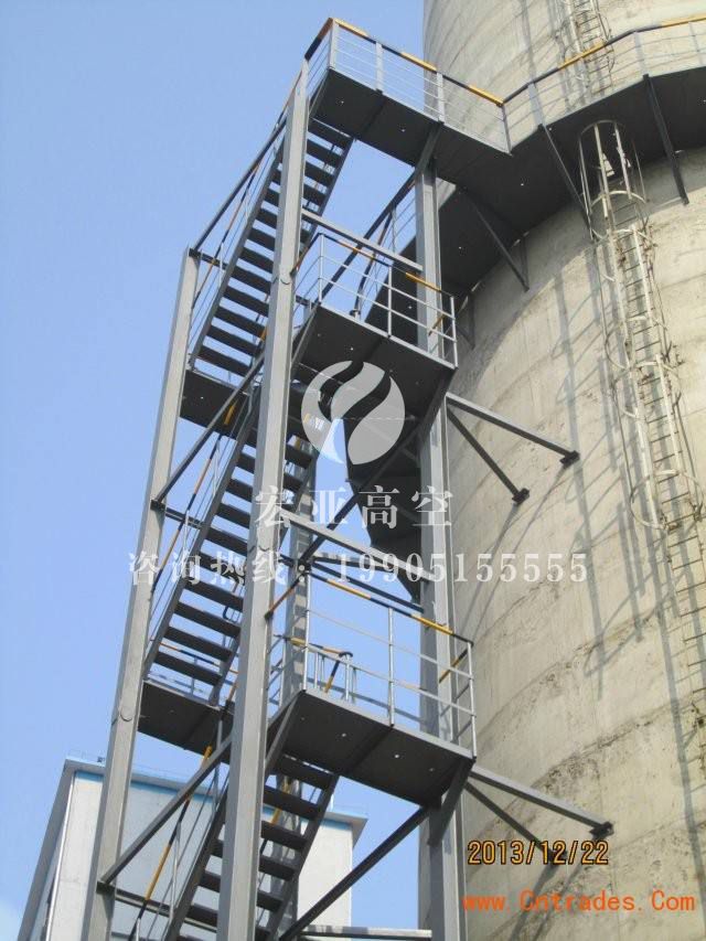 煙氣檢測鋼梯安裝